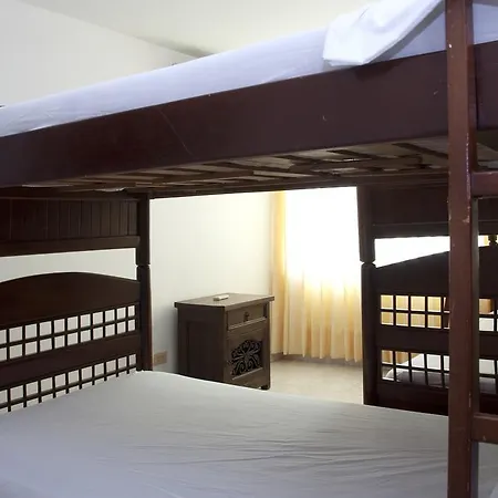 Frente Al Mar, El Nuevo Conquistador Apartamento Cartagena