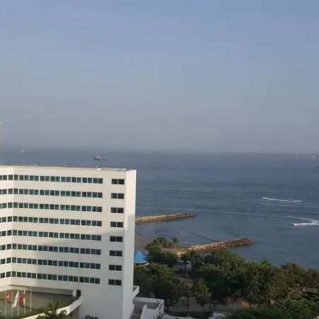Frente Al Mar, El Nuevo Conquistador