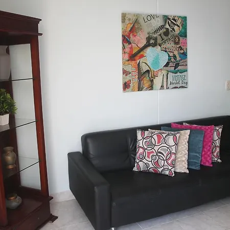 Apartamento Frente Al Mar, El Nuevo Conquistador *